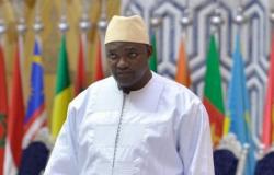 رئيس غامبيا يثمّن دور المملكة الرائد في العمل الإنساني