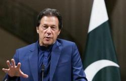 رئيس وزراء باكستان يغادر جدة