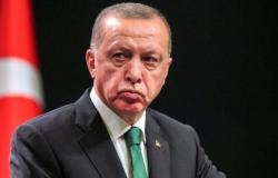 قلق يضرب الأسواق التركية.. ضغوط "أردوغان" تقود العملة للهاوية