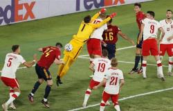 إسبانيا تتعثر بالتعادل 1-1 مع بولندا في يورو 2020