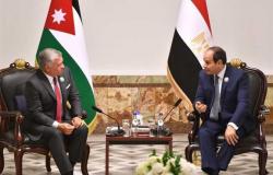 الرئيس السيسي يعود الي ارض الوطن بعد المشاركة في قمة بغداد الثلاثية