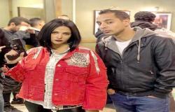 عمرو وهبة يدعم دنيا سمير غانم فى محنة والدتها