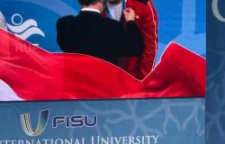 مروان عسكر يحصد برونزية السباحة بالزعانف في بطولة العالم للجامعات