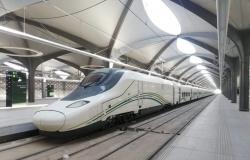 وزير النقل يعلن تشغيل محطة جدة بـ"السليمانية" غداً الثلاثاء