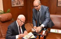 محافظ بورسعيد يعتمد تنسيق القبول بالثانوى العام