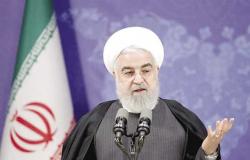 روحاني يحذر الحكومة الجديدة من أن تنفيذ قانون رفع العقوبات سيعطل التوصل لاتفاق مع الغرب