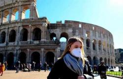 إيطاليا.. 22 وفاة و4200 إصابة جديدة بفيروس كورونا