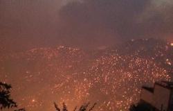 اندلاع حرائق ضخمة في الجزائر (صور وفيديو)