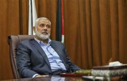 تهنئة هنية لرئيس إيران تجدد الخلاف بين فتح وحماس: «يحسب نفسه بابا نويل»