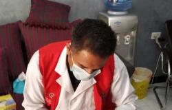 «صحة السويس» تواصل الزيارات المنزلية لتطعيم غير القادرين على الحركة بلقاح كورونا