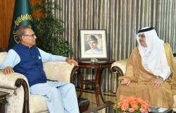 الرئيس الباكستاني يستقبل سفير خادم الحرمين
