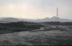 شاهد بالصور.. أمطار متوسطة على وادي الفرع و"المدني" يحذر