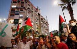 فلسطين.. مسيرات ومظاهرات حاشدة على الحواجز ونقاط التماس في الضفة الغربية
