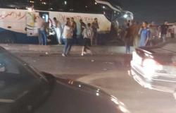 مصرع شخصين وإصابة 19 آخرين في تصادم أتوبيس سياحى وسيارة نظافة بالإسكندرية