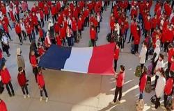 وكيل «تعليم دمياط» عن «علم فرنسا»: الواقعة بسيطة جدًا.. وإحالة 4 مسؤولين للتحقيق