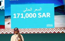 بيع صقرين بـ228 ألف ريال في الليلة الـ16 لمزاد نادي الصقور السعودي الثاني