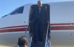 شكري يصل طرابلس للمشاركة في مؤتمر دعم استقرار ليبيا