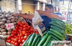 تراجع في أسعار الخضر والفاكهة بأسواق الإسكندرية.. ومواطنون :«هنشم نفسنا شوية» (فيديو)