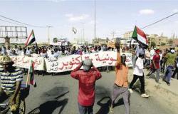 «مجلس سيادة» جديد فى السودان.. «البرهان» رئيسًا و«دقلو» نائبًا
