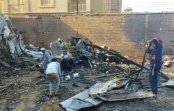 إزالة آثار حريق المعرض التجارى في طهطا بسوهاج (فيديو وصور)