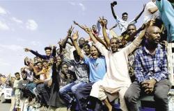 إصابة 39 شرطياً..ارتفاع حصيلة ضحايا التظاهرات في السودان إلى 5