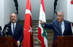 وزيرا خارجية لبنان وتركيا يبحثان إعادة النازحين السوريين و الازمة الخليجية