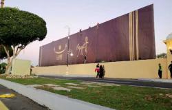 أكبر جدارية في الصعيد تحمل شعار احتفالية الكباش والهوية البصرية بالأقصر