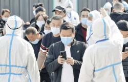 بسبب حالتين إصابة بـ أوميكرون.. الصين تجري اختبارات كورونا لـ 14 مليون شخص