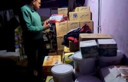 ضبط مخزن مواد غذائية لبيع سلع مجهولة في الإسكندرية