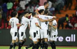 «لا أخشى أحدًا».. كيروش ينتقد فرحة لاعبي المنتخب بالابتعاد عن مواجهة الجزائر
