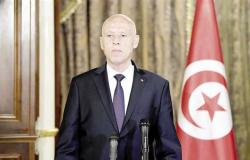 الرئيس التونسي يعلن «حربًا على المحتكرين»