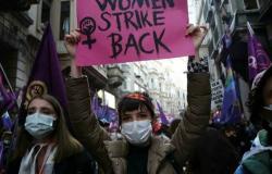 تركيا: القضاء يطلب حل جمعية مدافعة عن حقوق النساء لـ"نشاطاتها المنافية للأخلاق"