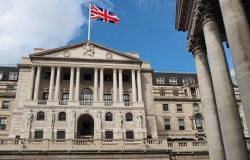 بنك إنجلترا يحذر من الاتجاه نحو أطول ركود في التاريخ الحديث