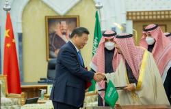 خادم الحرمين الشريفين يستقبل الرئيس الصيني ويوقعان اتفاقية شراكة استراتيجية