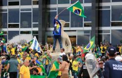 لولا يدين اقتحام مراكز السلطة في البرازيل