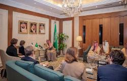 السعودية وفرنسا تبحثان تطوير التعاون بكافة المجالات والمستجدات الدولية