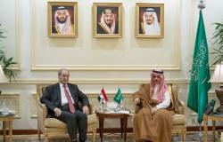 بيان سعودي سوري: بدء إجراءات استئناف الخدمات القنصلية والرحلات الجوية بين البلدين