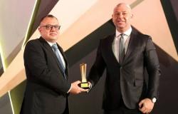 "مباشر" تحصد جائزة أفضل شركة وساطة مالية مبتكرة في حفل البورصة المصرية