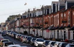 1.4 مليون صاحب مسكن في بريطانيا يواجهون أزمة التخلف عن سداد قروضهم العقارية