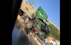 5 وفيات و13 إصابة بتدهور شاحنة محملة بالحديد في الاردن .. صور