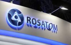 خبير: أي عقوبات أمريكية ضد شركة "روساتوم" ستهدد القطاع النووي في روسيا