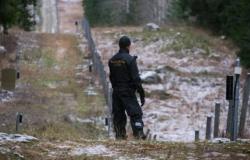 روسيا تستدعي سفير فنلندا احتجاجاً على إغلاق المعابر الحدودية