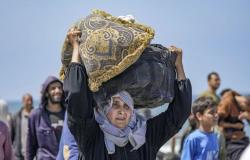 الفلسطينيون يواجهون التحذيرات مجددا من العودة إلى الشمال