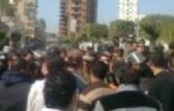 بعد تظاهرهم أمام منزله.. "مرسي" يطلق وعودا لحملة الماجستير والدكتوراه بحل أزمتهم