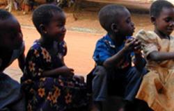 حملة قومية للتطعيم ضد مرض شلل الأطفال فى جامبيا