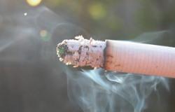 دراسة: المواد الكيماوية فى دخان التبغ تؤدى إلى سرطان الجلد