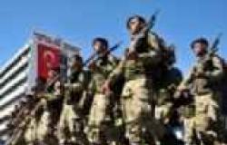 تركيا تعزز قواتها على الحدود مع سوريا
