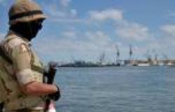 بالصور.. قوات الجيش تُؤَمّن المجرى الملاحي لقناة السويس