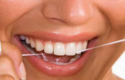 إفراط القدماء فى استخدام خلة الأسنان ساهم فى إصابتهم بعدوى الفم