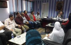 رئيس حى شرق شبرا الخيمة يبحث مشكلات السكان مع لجنة الرقابة الشعبية